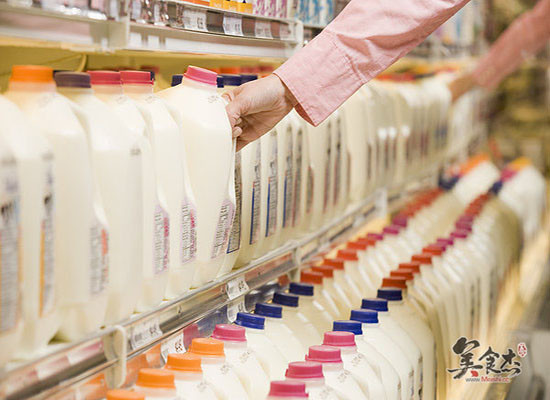  3点解读“生鲜奶”食品安全风险 健康