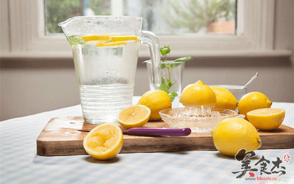  你真的会泡柠檬水吗？ 健康